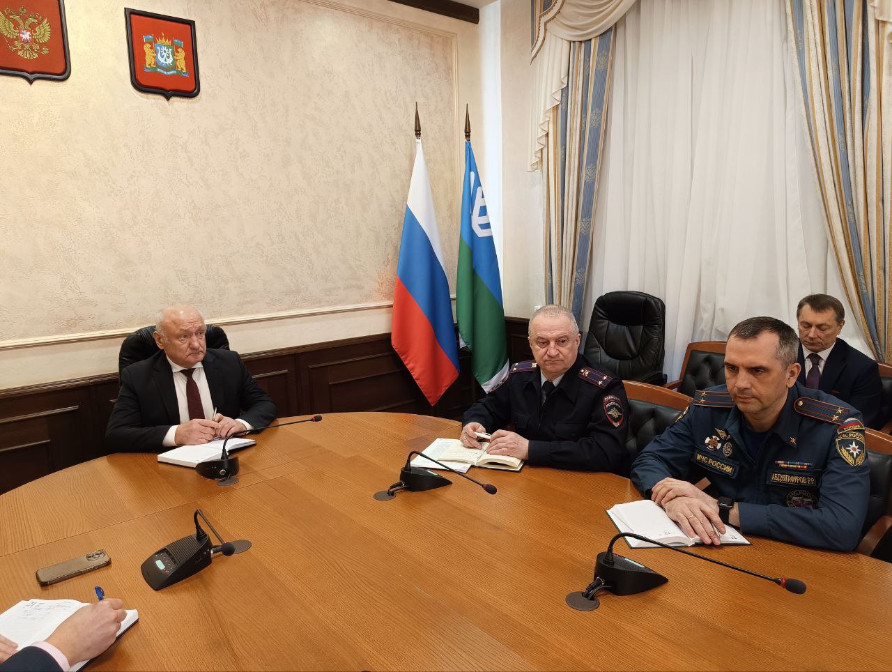 ГЛАВА БЕЛОЯРСКОГО РАЙОНА ПРОВЕЛ АППАРАТНОЕ СОВЕЩАНИЕ | 12.03.2024 |  Белоярский - БезФормата