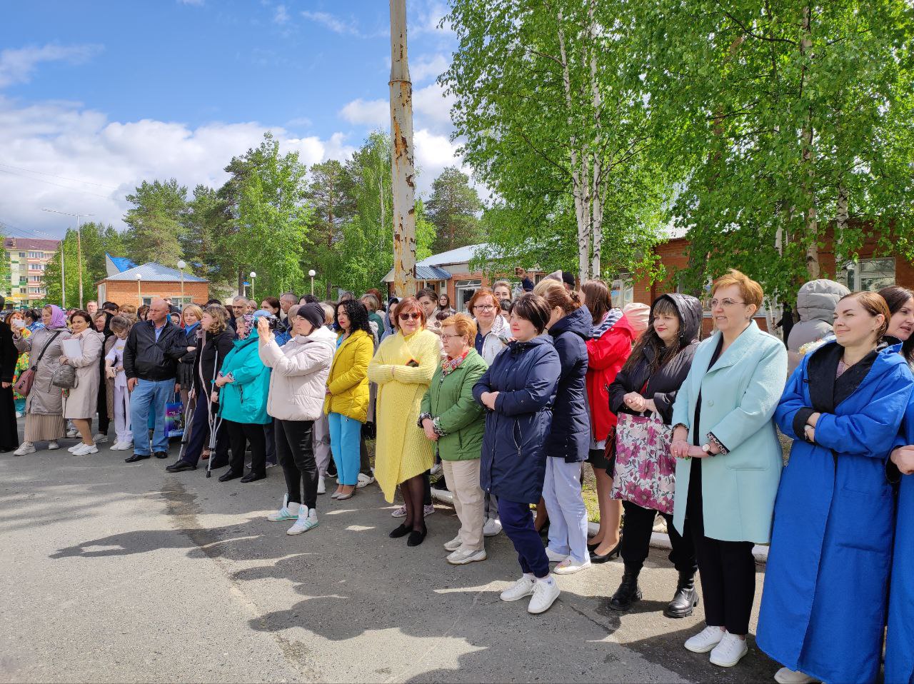 ГЛАВА БЕЛОЯРСКОГО РАЙОНА ОТКРЫЛ ПОЛИКЛИНИКУ ПОСЛЕ КАПИТАЛЬНОГО РЕМОНТА |  16.06.2023 | Белоярский - БезФормата