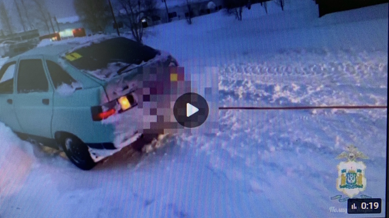 В Белоярском госавтоинспекторы помогли начинающему водителю