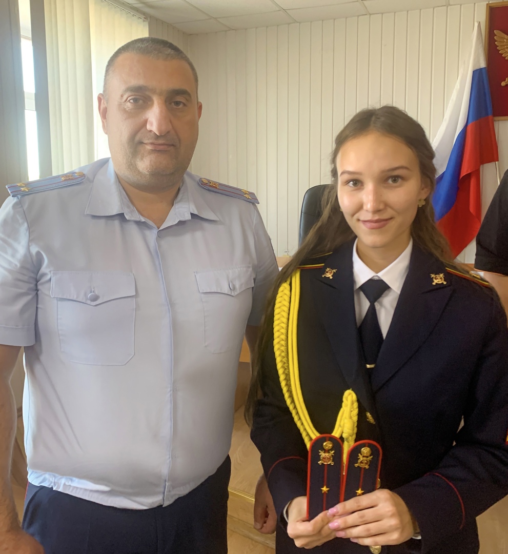 Присвоение первого специального звания младшего начальствующего состава