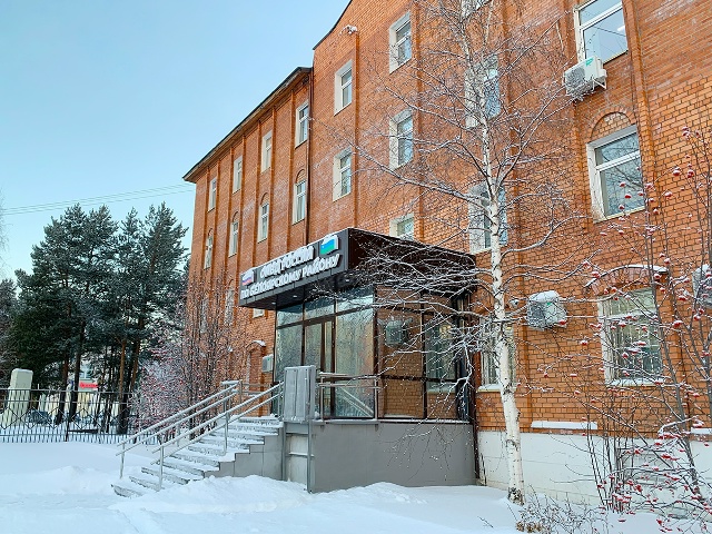 Руководство ОМВД России по Белоярскому району совместно с общественниками провели прием граждан по личным вопросам