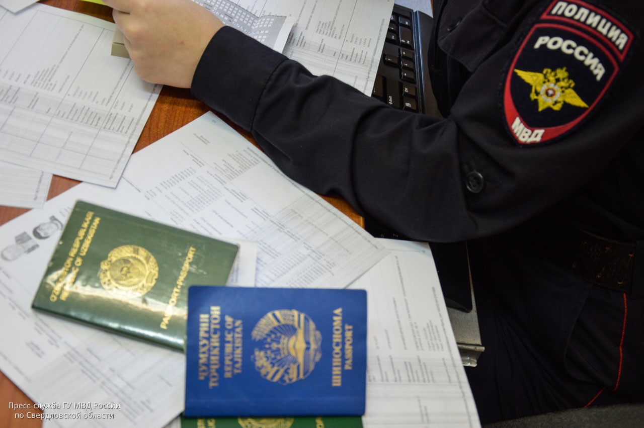 Полицейские Белоярского в ходе проверок выявили нарушения миграционного законодательства